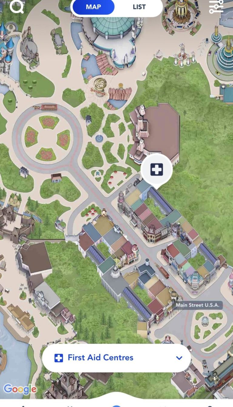 Image of the disneylamd paris map showing the first aid location in the Disneyland Park