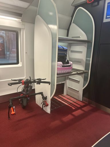 Image showing the luggage rack next to the wheelchair space