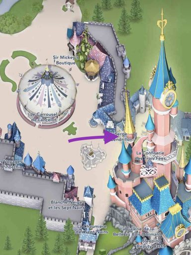 Image of the park map with an arrow indicating the location of the restaurant at the rear of the castle